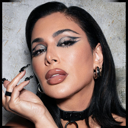 Huda Beauty Pretty Grunge Eyeshadow Palette